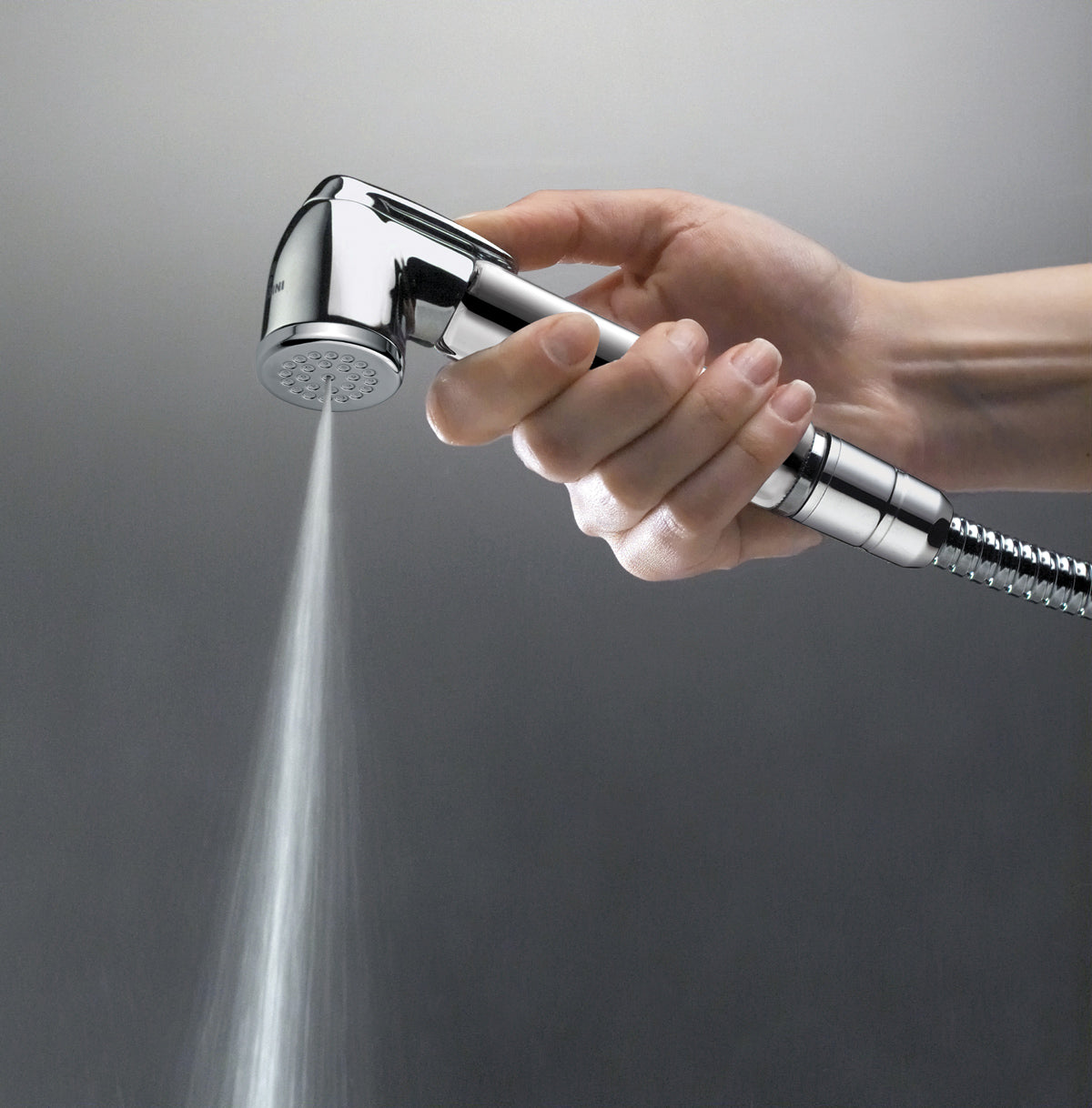 Set idrogetto Bossini Talita idroscopino completo di rubinetto e supporto by CeramicStore | Lo specialista del tuo bagno