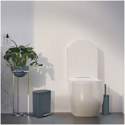 Pattumiera a pedale modello Akira in acciaio capienza 5 litri colore grigio opaco by CeramicStore | Lo specialista del tuo bagno