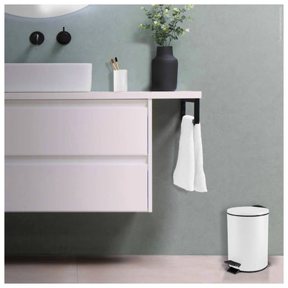 Pattumiera a pedale modello Adelar in acciaio capienza 5litri colore bianco opaco by CeramicStore | Lo specialista del tuo bagno