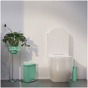 Pattumiera a pedale modello Akira in acciaio capienza 5 Litri colore verde opaco by CeramicStore | Lo specialista del tuo bagno