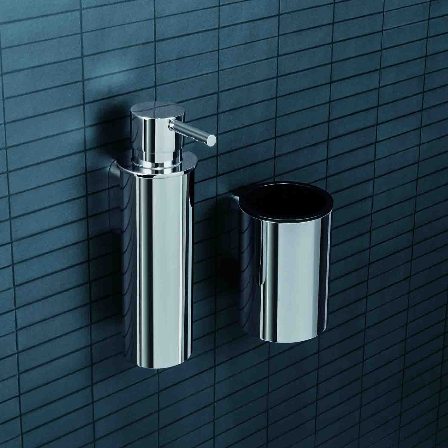 Porta spazzolino in ottone cromato Colombo Design collezione Mini Con fissaggio a tassello by CeramicStore | Lo specialista del tuo bagno