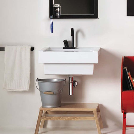 Lavabo sospeso in ceramica Xilon Lavarredo cm 51x50 colore bianco lucido by CeramicStore | Lo specialista del tuo bagno