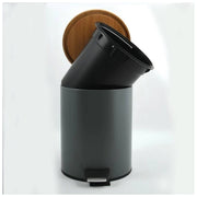 Pattumiera a pedale in acciaio e bambà¹ modello Adonis capienza 3 litri colore grigio matto by CeramicStore | Lo specialista del tuo bagno