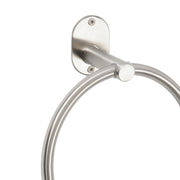 Porta asciugamani ad anello Metaform modello Blizz in acciaio inox spazzolato by CeramicStore | Lo specialista del tuo bagno