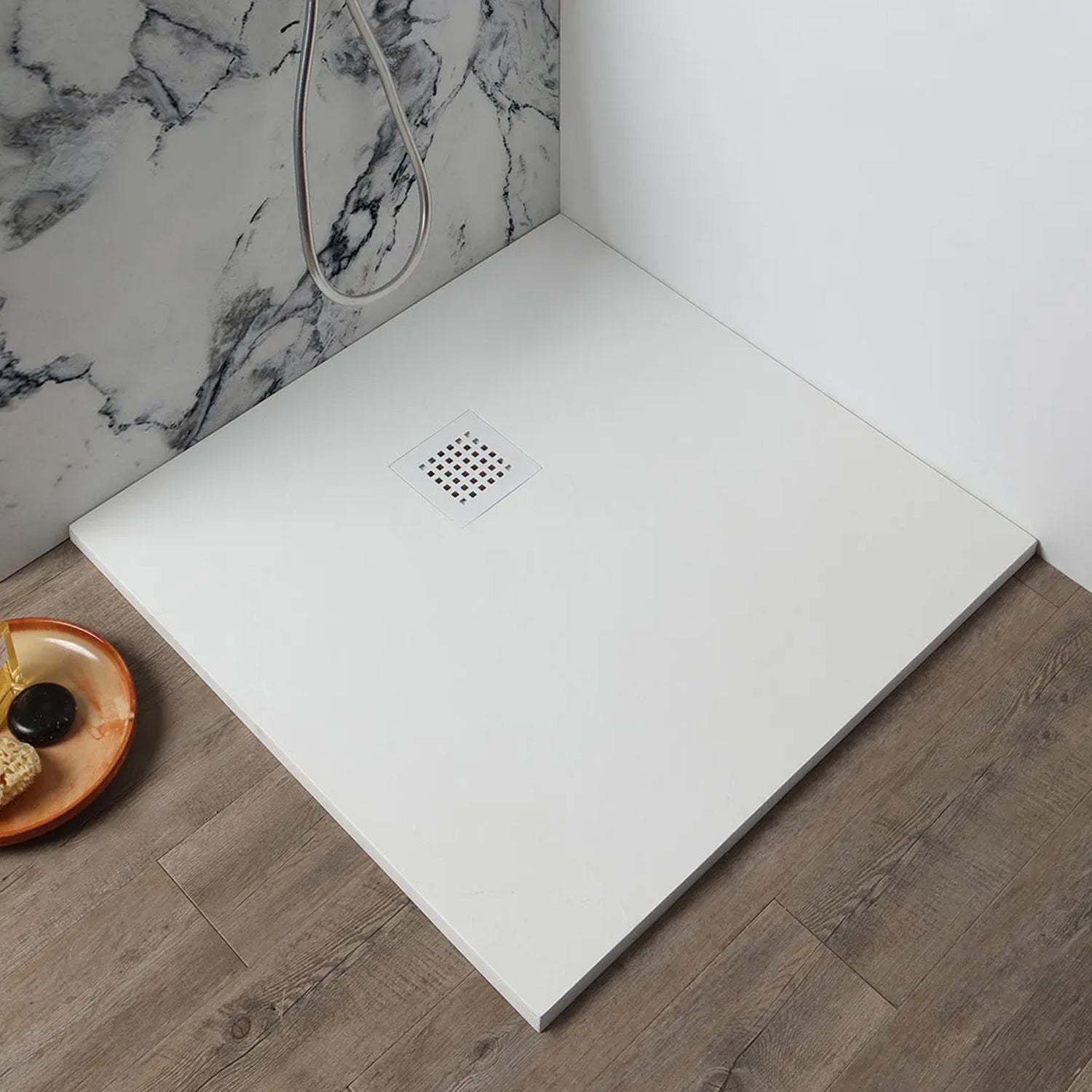Piatto doccia in resina 70x70 cm effetto Pietra serie Mirage - Bianco by CeramicStore | Lo specialista del tuo bagno