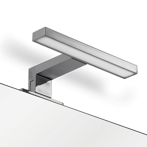 Lampada Led per specchio da 18 cm con attacco universale modello Madeira di Gedy - Cromato by CeramicStore | Lo specialista del tuo bagno