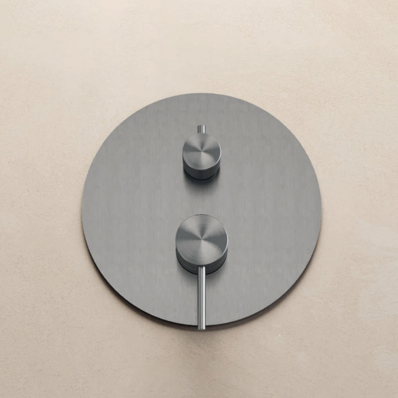 Miscelatore monocomando a incasso per doccia con deviatore RubiFlux serie Aria - Acciaio satinato by CeramicStore | Lo specialista del tuo bagno