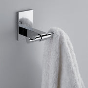 Gedy Appendiabiti doppio Maine in acciaio inox e cromall fissaggio a muro a incollo by CeramicStore | Lo specialista del tuo bagno