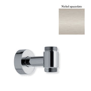 Supporto inferiore con attacco flessibile per colonna doccia esterno nichel opaco by CeramicStore | Lo specialista del tuo bagno
