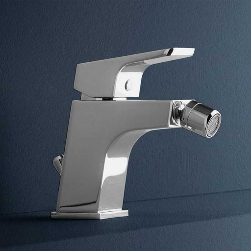 Miscelatore monocomando serie Blow per bidet con scarico 1''1/4 flex di connessione by CeramicStore | Lo specialista del tuo bagno