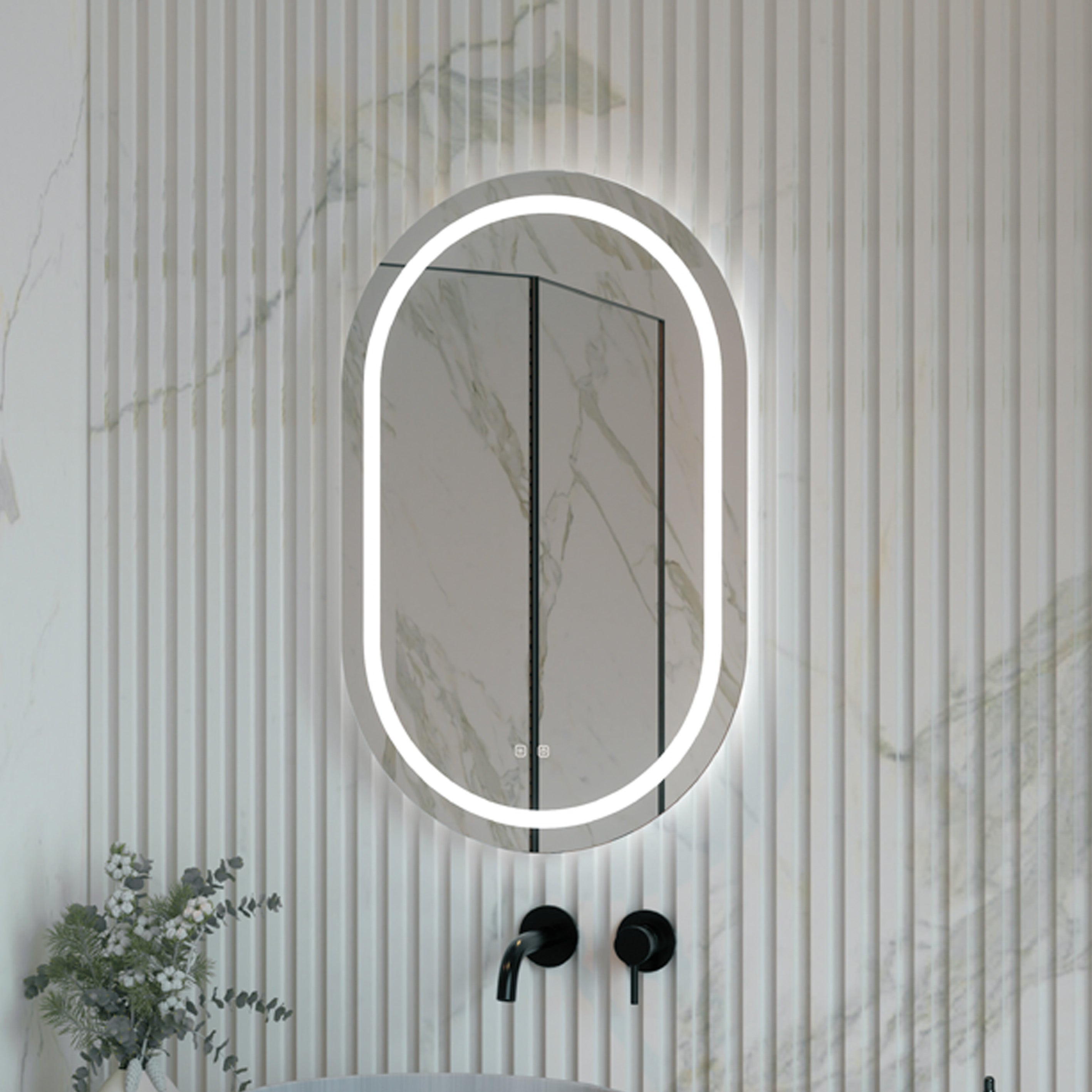 Specchio ovale doppia illuminazione Eterea 50x80 con antifog manuale e 3 tonalità di luce by CeramicStore | Lo specialista del tuo bagno