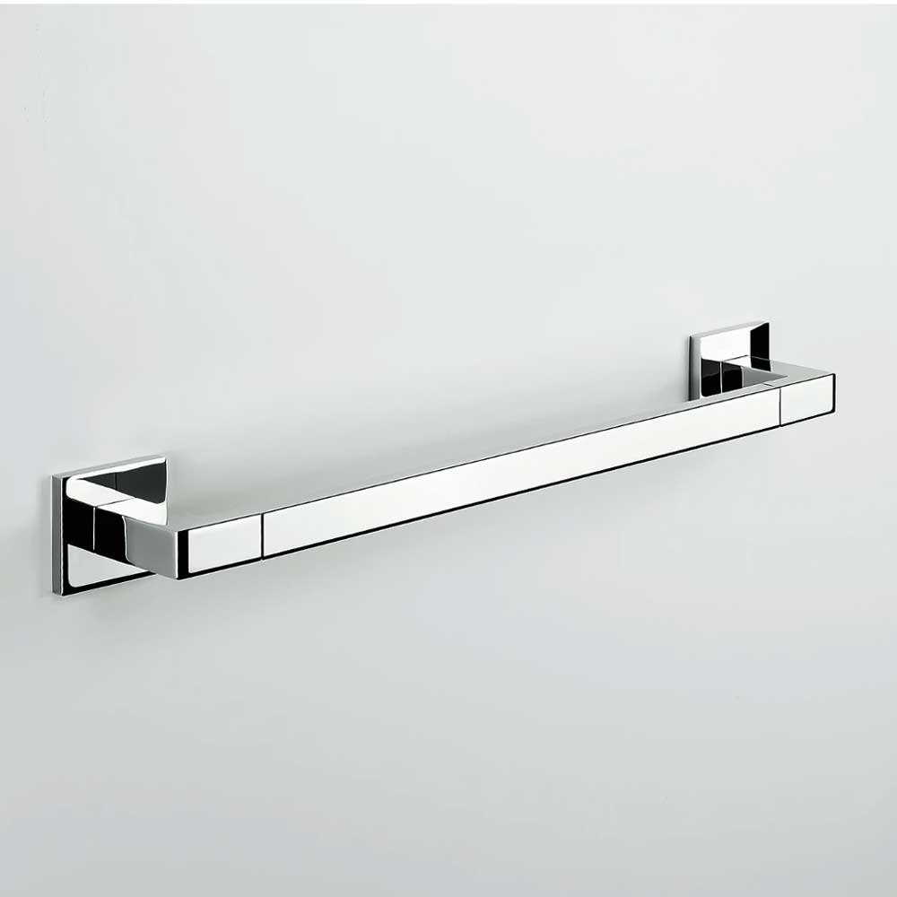 Porta salviette da bagno cm 56 di forma squadrata in ottone cromato Colombo Design collezione BasicQ Con fissaggio a tassello by CeramicStore | Lo specialista del tuo bagno