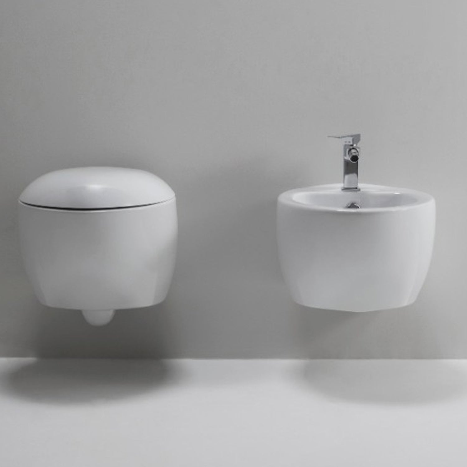 Set Sanitari Sospesi Mini Clas+ Azzurra Ceramica â€“ WC & Bidet Design Moderno e Risparmio Idrico