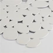 Tappeto antiscivolo per doccia o vasca modello sassolini in PVC bianco cm 72x36 by CeramicStore | Lo specialista del tuo bagno