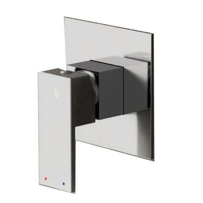 Miscelatore doccia incasso Square ottone cromato con placca Slim in finitura a specchio by CeramicStore | Lo specialista del tuo bagno