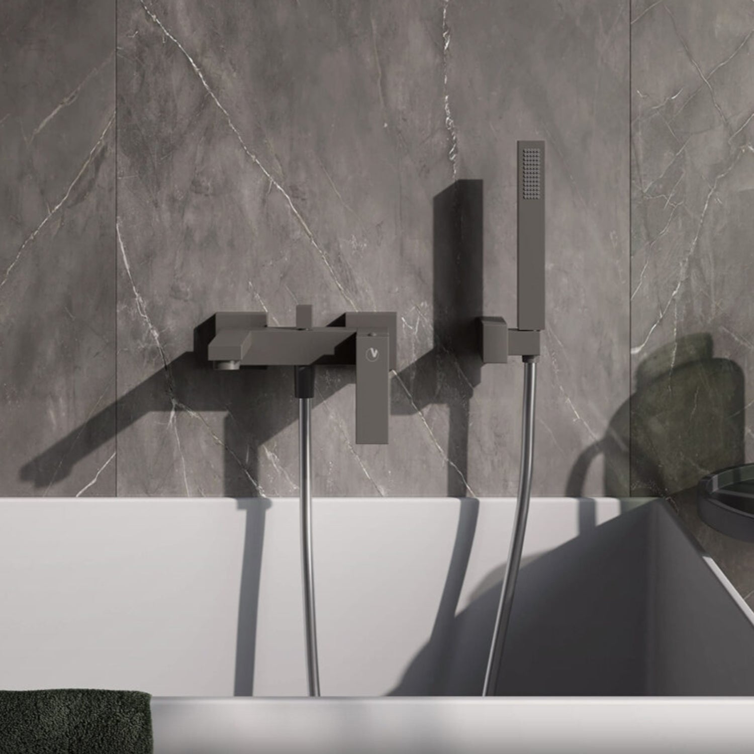 Miscelatore monocomando per vasca con kit doccino, eccentrici e rosoni RubiFlux Square Mud - Grigio fango by CeramicStore | Lo specialista del tuo bagno