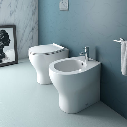 Sanitari filomuro senza brida Innova Denver wc