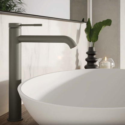 Miscelatore lavabo monocomando alto RubiFlux York Mud con piletta di scarico click-clack - Grigio Fango by CeramicStore | Lo specialista del tuo bagno