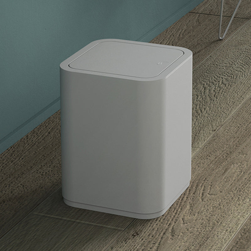 Portarifiuti 8 lt da appoggio Gedy serie Seventy - Bianco by CeramicStore | Lo specialista del tuo bagno