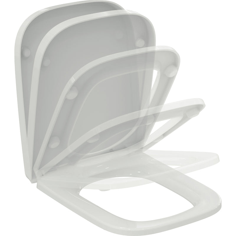 Vaso a terra distanziato dal muro Ideal Standard modello I.life A 48