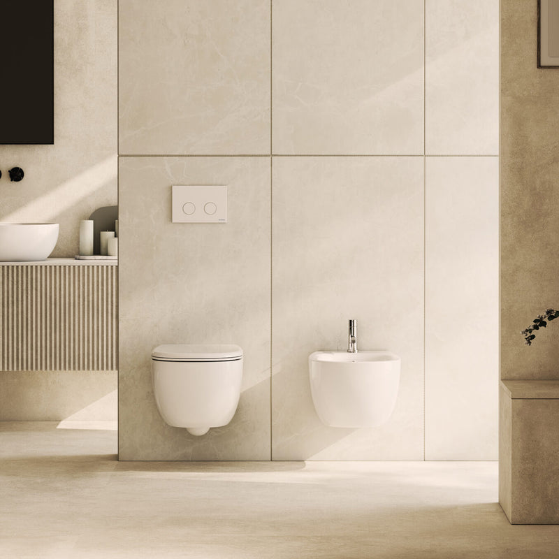 Sanitari sospesi senza brida Globo serie Daily 53x35xH34 cm con copriwater incluso - Bianco Lucido