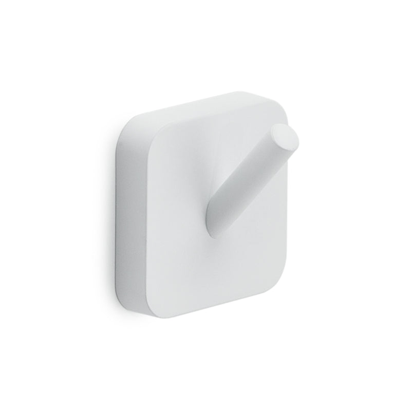 2 appendiabiti Gedy modello Tonga 4.7x3.1xH4.9 cm - Bianco Matt by CeramicStore | Lo specialista del tuo bagno