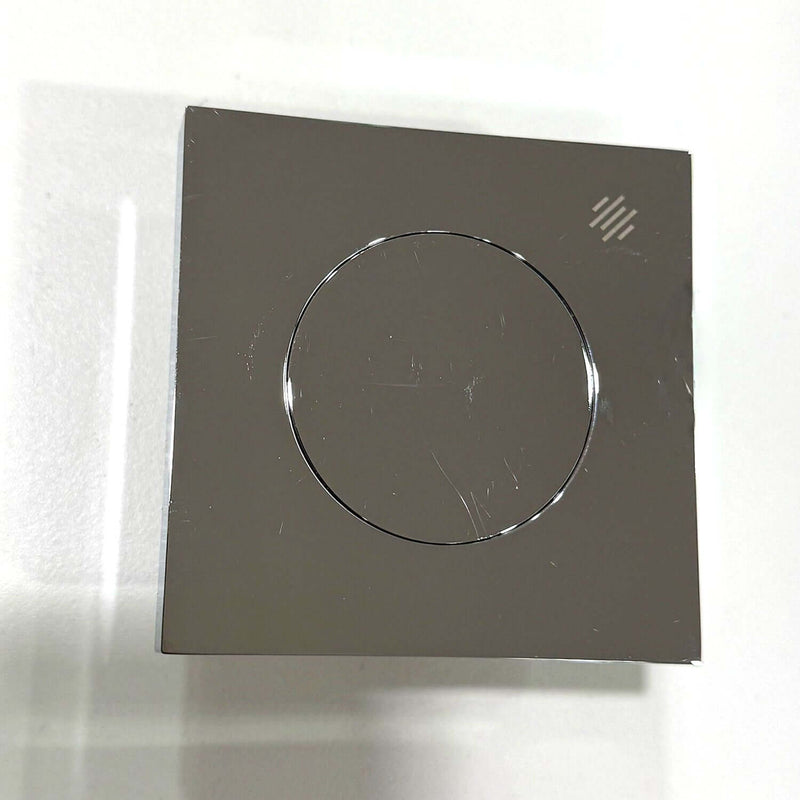 Versione outlet - Pulsante quadro in finitura cromo compatibile con le batterie di scarico Catis