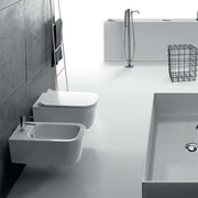 Coppia di sanitari sospesi 55x35 cm serie MEG11PRO di Ceramica Galassia con sedile soft close