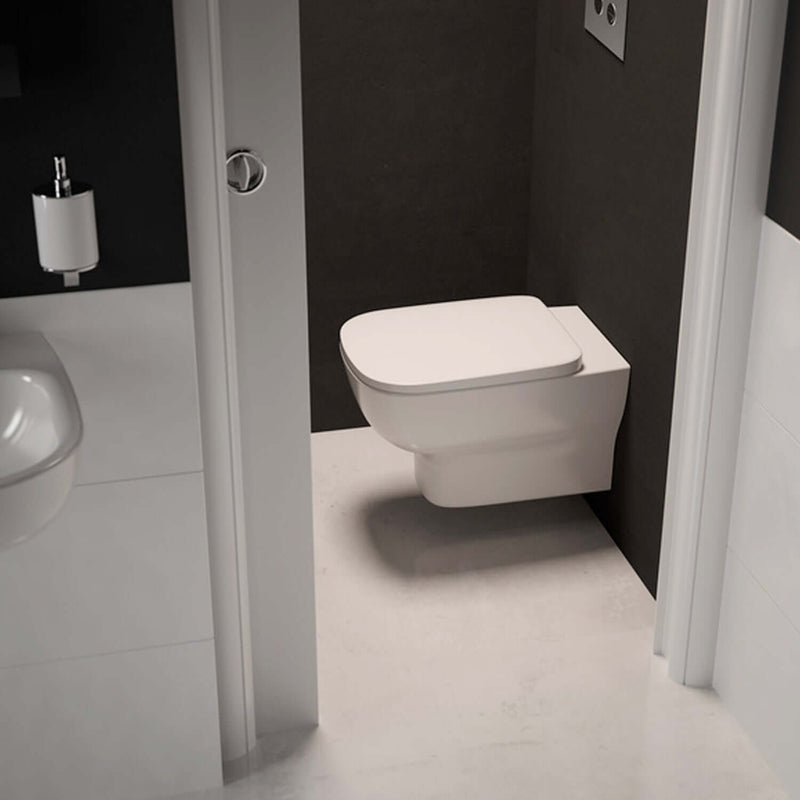 Vaso sospeso con sedile slim a chiusura rallentata modello Esedra Ideal Standard
