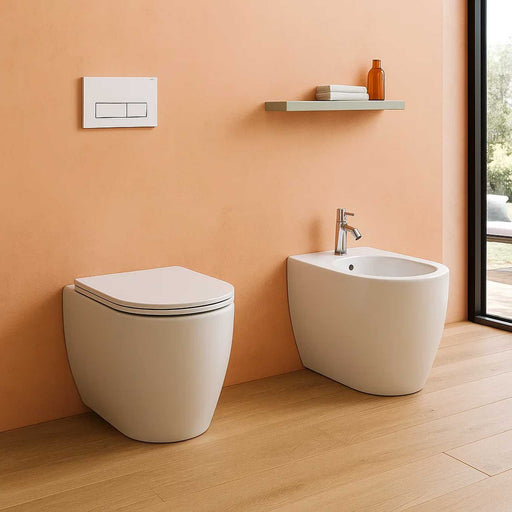Santari filomuro serie Skip 55 in ceramica bianca con coprivaso chiusura softclose- Disegno Ceramica