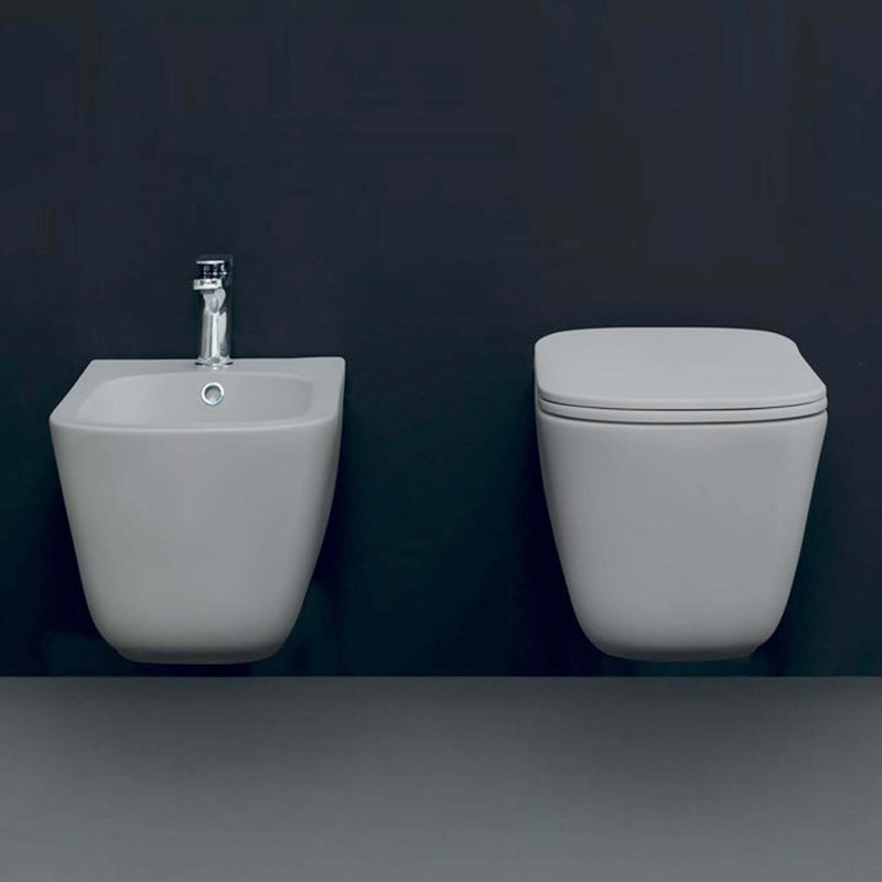 Sanitari sospesi 54x35 cm collezione Tribeca Kerasan con sedile soft close