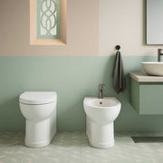 Sanitari filomuro con scarico universale e sedile soft close serie Isola cm 48x38 - Bianco Opaco