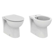 Sanitari Filo Parete con Scarico Traslato completo di sedile Eurovit Ideal standard