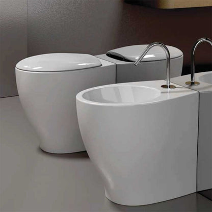 Sanitari Filo Muro Moderni Ceramica Domus Falerii Mascalzone sedile Chiusura tradizionale