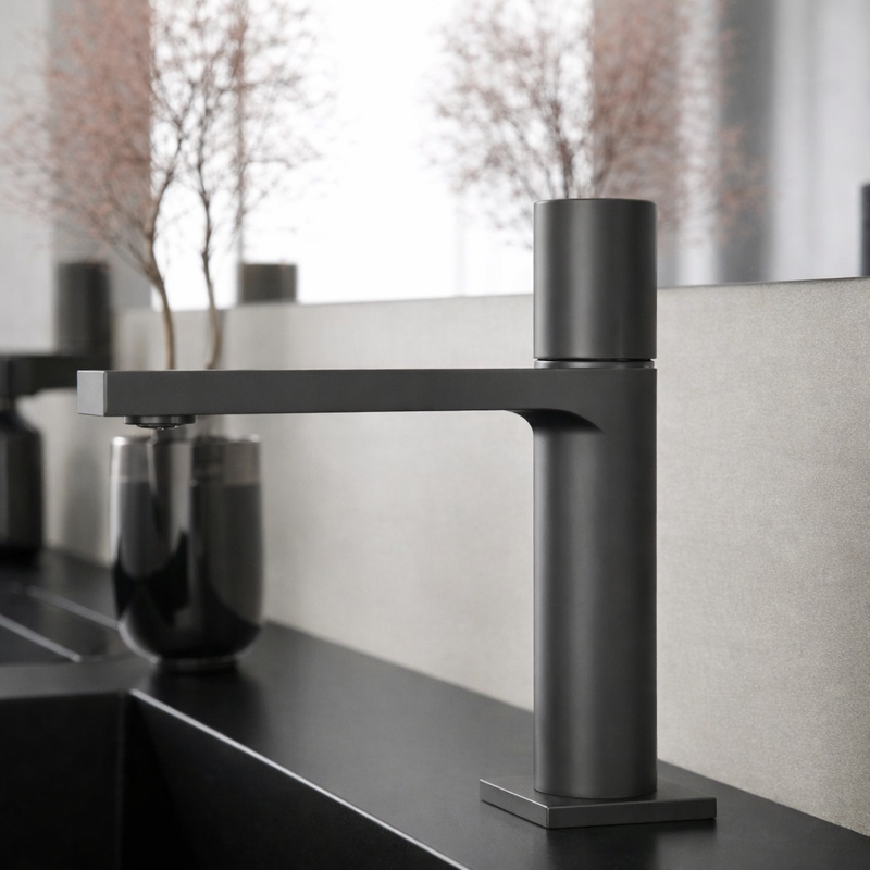 Miscelatore lavabo RubiFlux serie Sculpt con leva liscia - Gun Metal