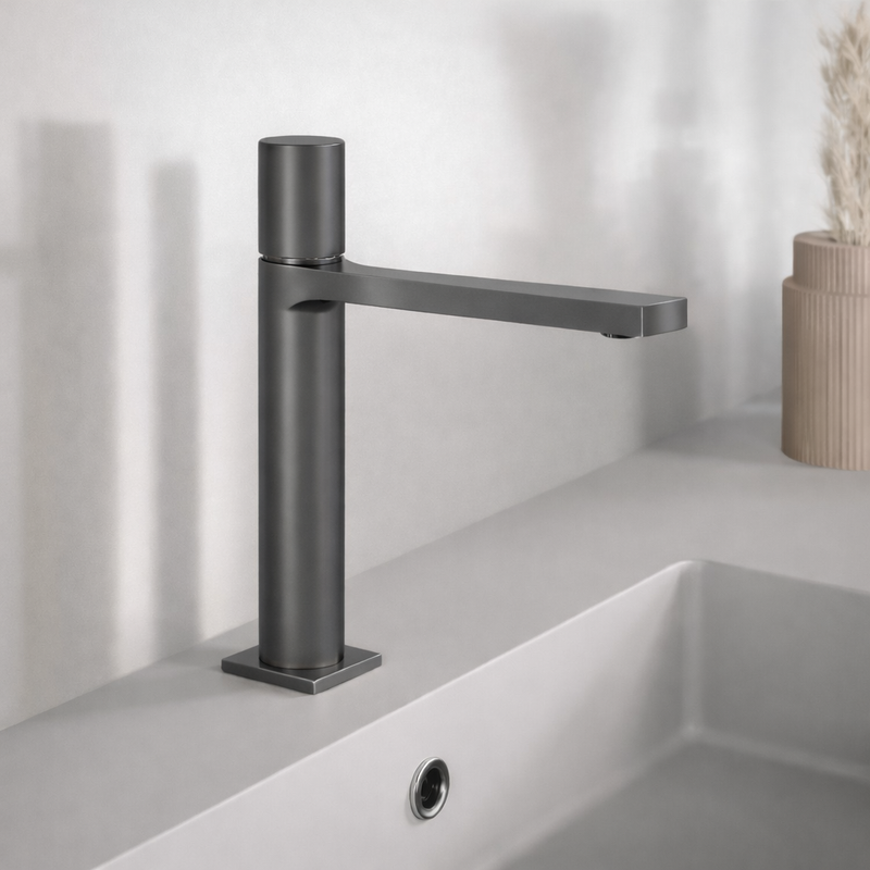 Miscelatore lavabo medio RubiFlux Sculpt con leva liscia - Gun Metal