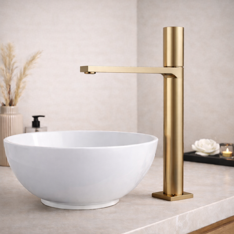 Miscelatore lavabo alto RubiFlux Sculpt con leva liscia - Oro etrusco