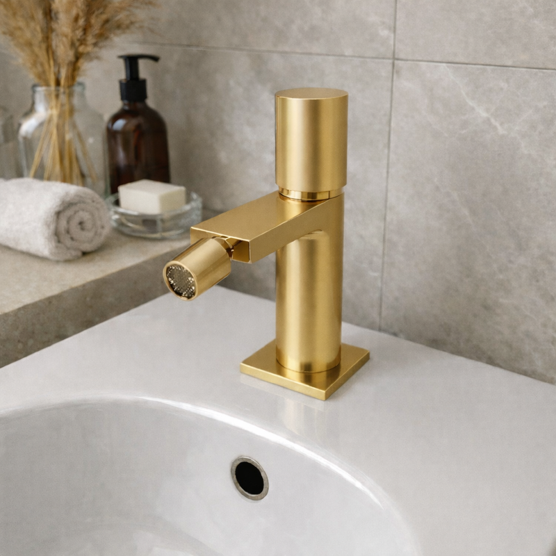 Miscelatore bidet RubiFlux Sculpt con leva liscia - Oro etrusco