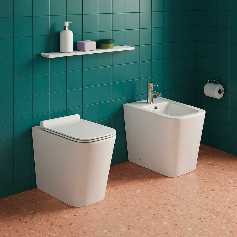 Paire de sanitaires au sol affleurant avec abattant WC inclus BathCore série Evo