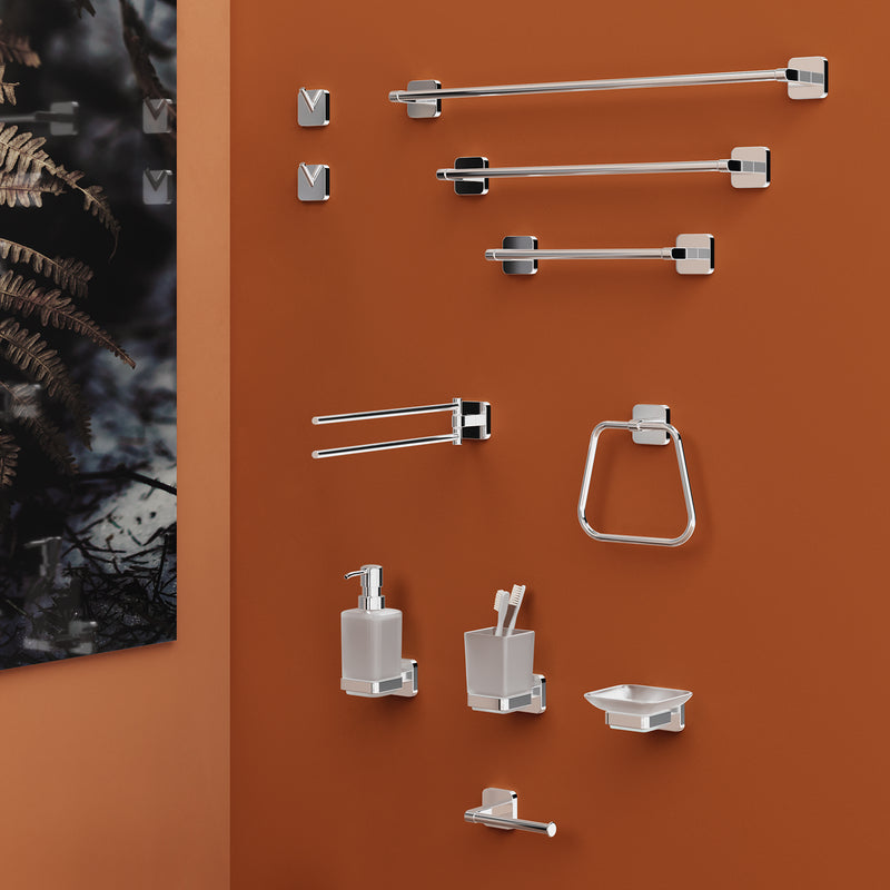 2 appendiabiti Gedy modello Tonga 4.7x3.1xH4.9 cm - Cromato by CeramicStore | Lo specialista del tuo bagno