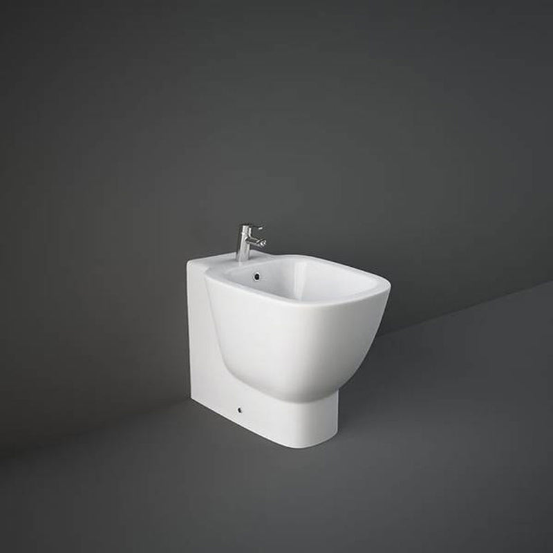 Sanitari filo muro moderni Rak One wc + bidet + sedile soft close in ceramica bianco lucido