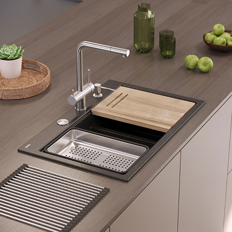 Miscelatore cucina a tre vie per lavello in acciaio inox con doccetta estraibile e flessibili di alimentazione