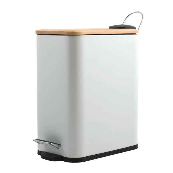 Pattumiera a pedale modello Erik in acciaio e bambà¹ capacità 5 litri colore bianco opaco by CeramicStore | Lo specialista del tuo bagno