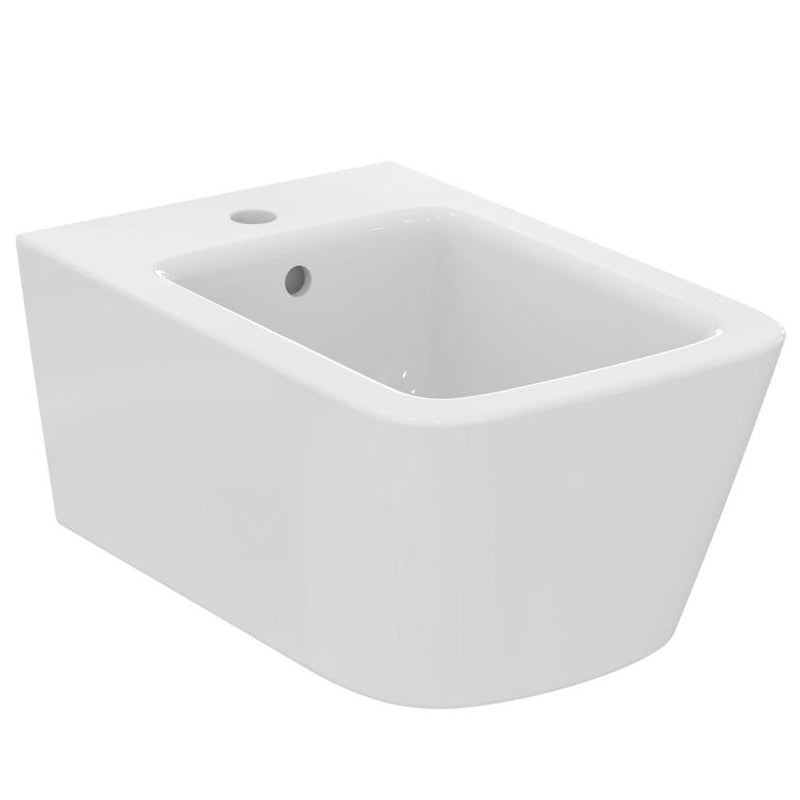 Sanitari sospesi Ideal Standard Blend Cube vaso con AquaBlade, Bidet e sedile soft close