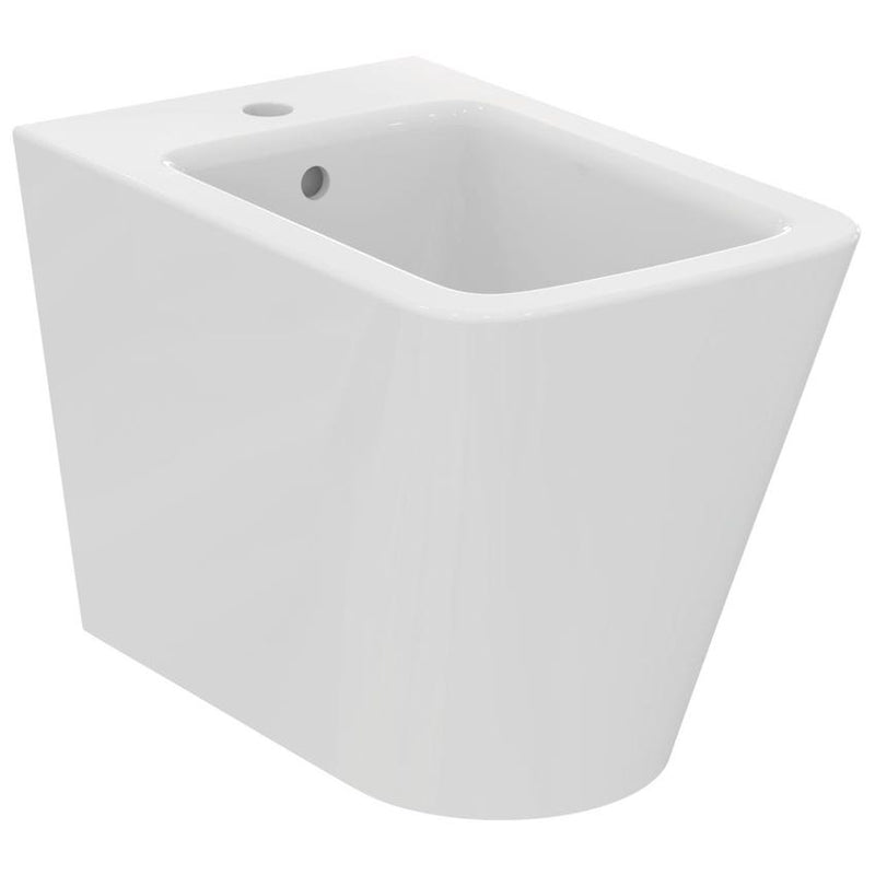 Sanitari Filo muro scarico traslato Ideal Standard Blend Cube vaso con AquaBlade, Bidet e sedile soft close