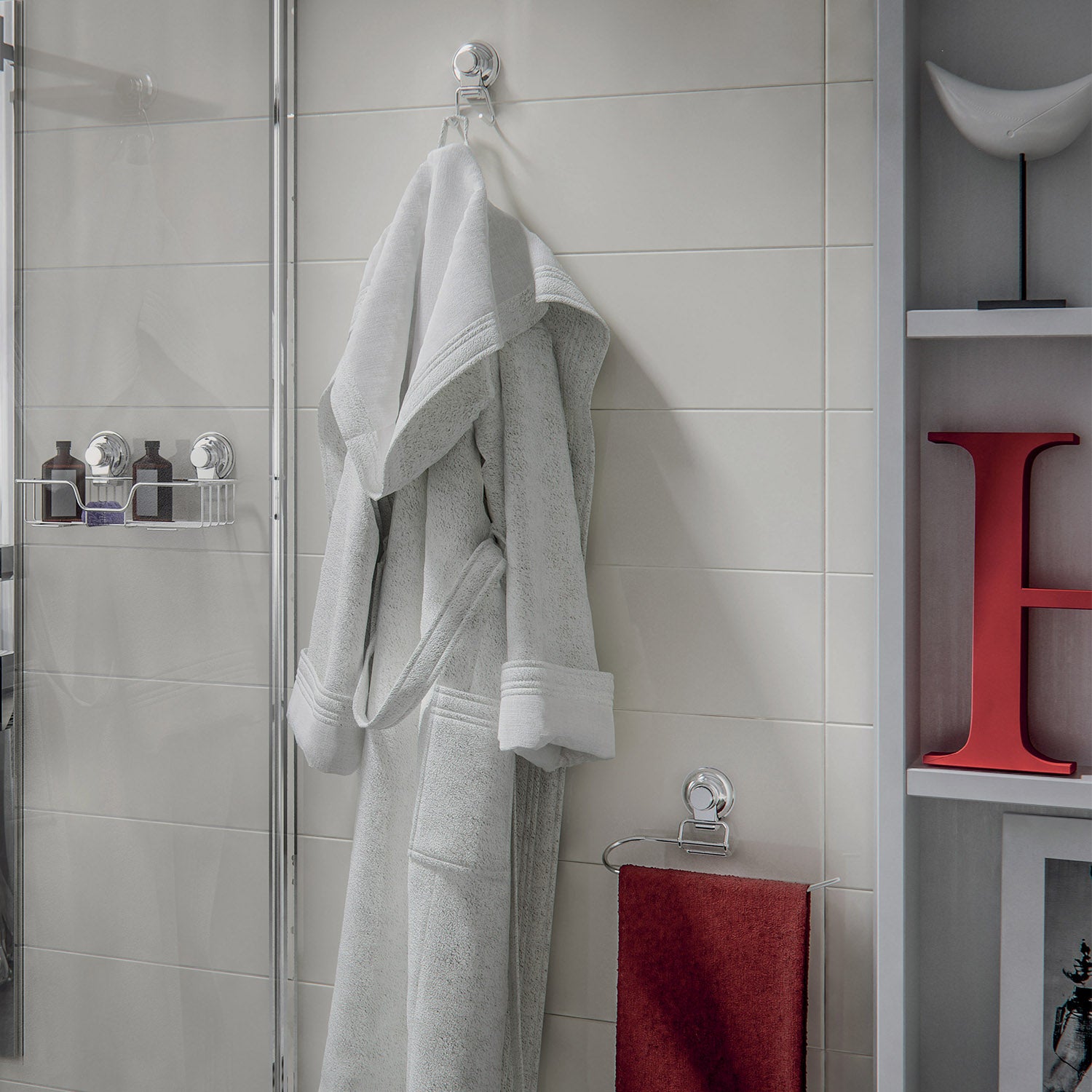 Porta asciugamani 30 cm di Gedy serie Hot - Cromato by CeramicStore | Lo specialista del tuo bagno