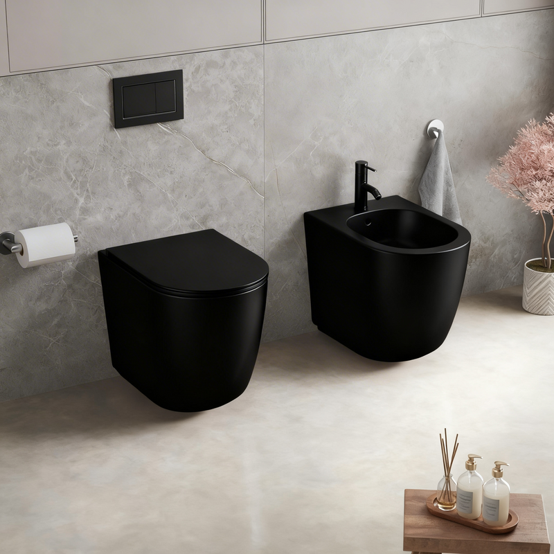 Sanitari a terra filomuro Sally BathCore scarico tornado 52x36 cm con copriwater soft close - Nero Opaco