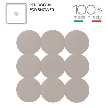Tappeto antiscivolo doccia Giotto di Gedy 55x55 cm - Tortora chiaro by CeramicStore | Lo specialista del tuo bagno