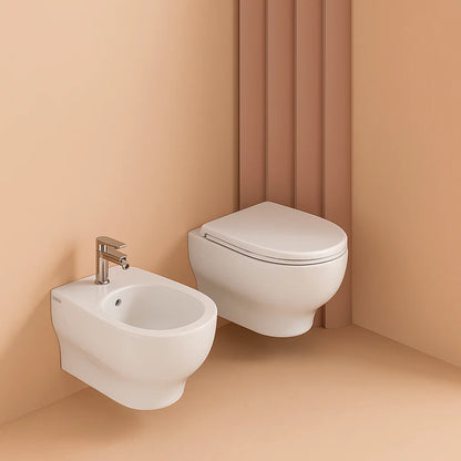 Hängende Sanitäranlagen ohne Keramikflansch Globo Grace WC, Bidet und Slim Soft-Close-Sitz