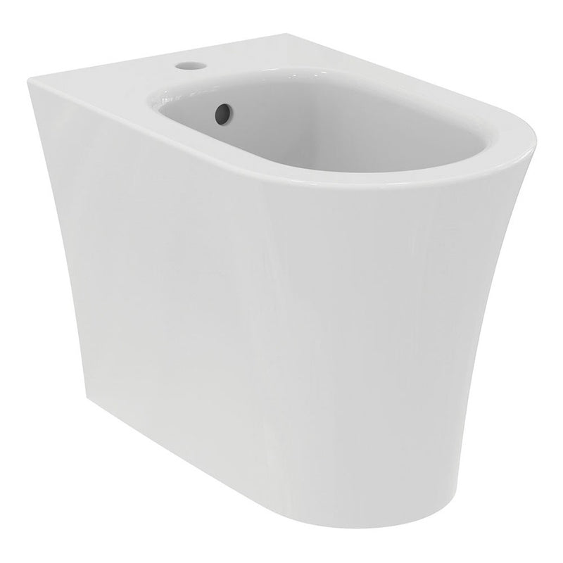 Sanitari filo parete con scarico traslato Ideal Standard La dolce vita wc, bidet e sedile soft close